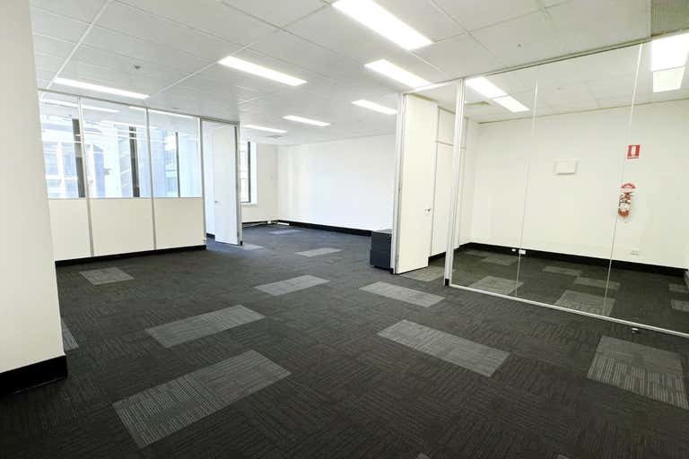 603/167 Queen Street Melbourne VIC 3000 - Image 4