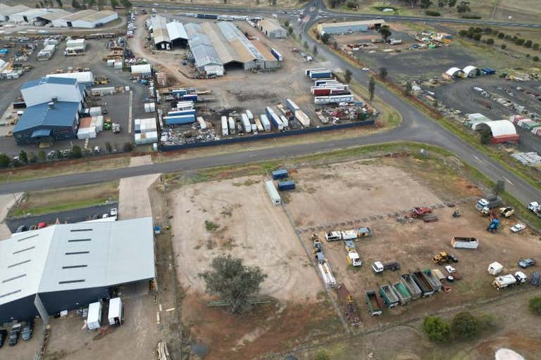 2/1L Freight Drive Dubbo NSW 2830 - Image 2