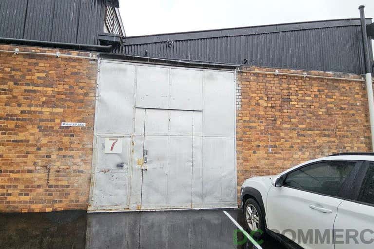 7/209 James Street Toowoomba City QLD 4350 - Image 4