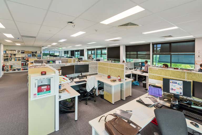 8b/8b 4-6 Innovation Parkway Birtinya QLD 4575 - Image 3