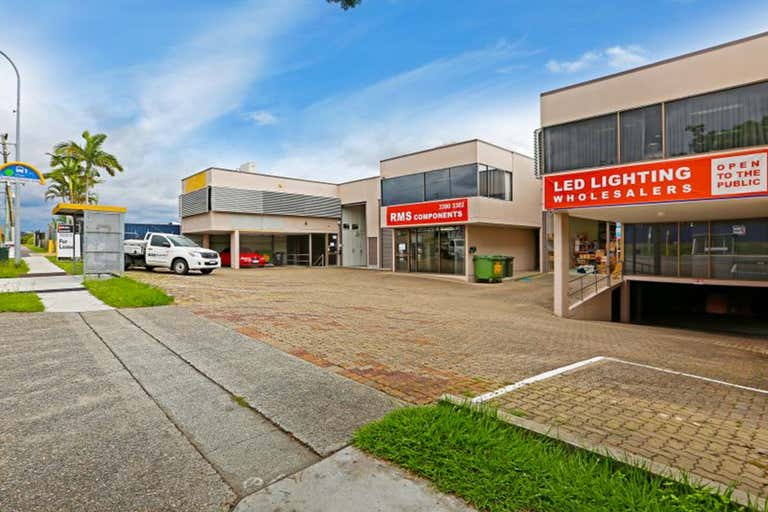 Unit A, 174 Wecker Road Mansfield QLD 4122 - Image 2