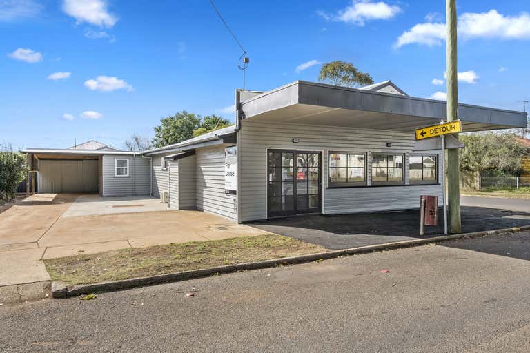 213 Russell Street Newtown QLD 4350 - Image 1
