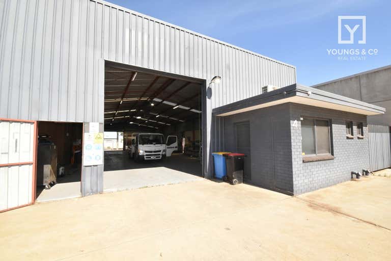 4 Mitchell Street Shepparton VIC 3630 - Image 1