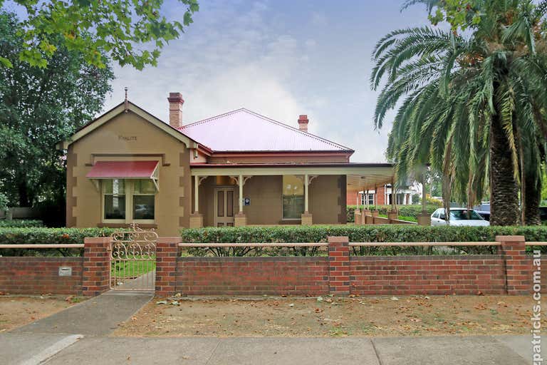 49 Best Street Wagga Wagga NSW 2650 - Image 1