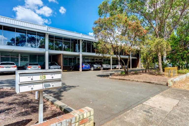 Unit 4 13 Stanton Road Seven Hills NSW 2147 - Image 1