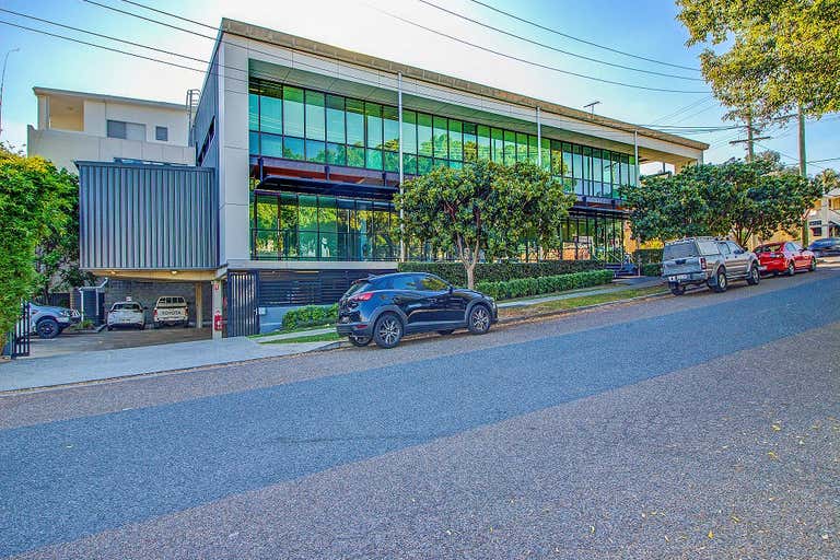 2/63 Oxford Street Bulimba QLD 4171 - Image 2