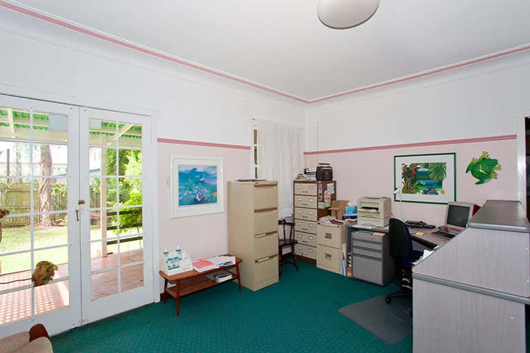 165A Russell Street Newtown QLD 4350 - Image 4