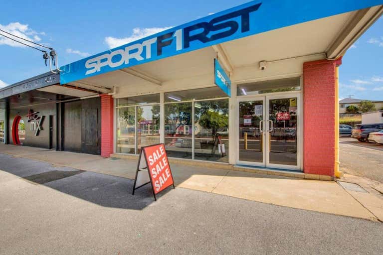 Shop 5, 111 Toolooa Street South Gladstone QLD 4680 - Image 1