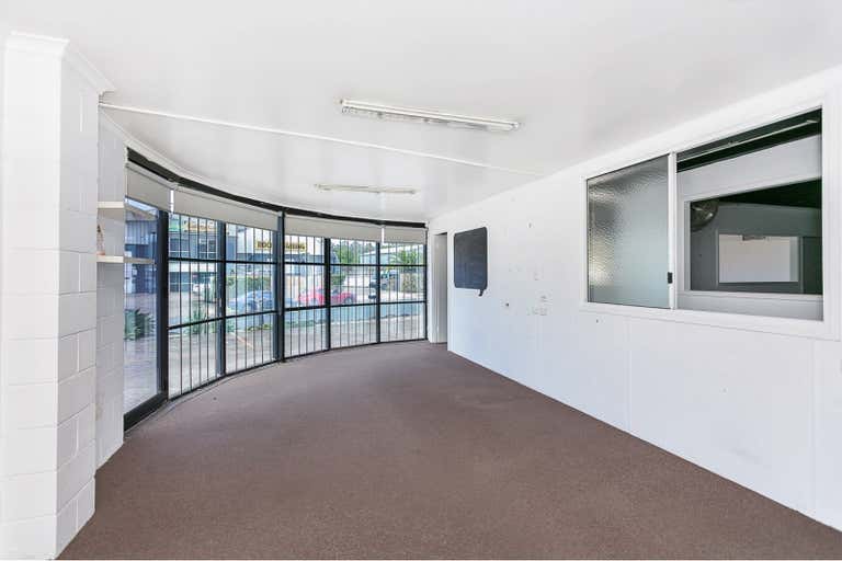 1/49 Taree Street Burleigh Heads QLD 4220 - Image 3