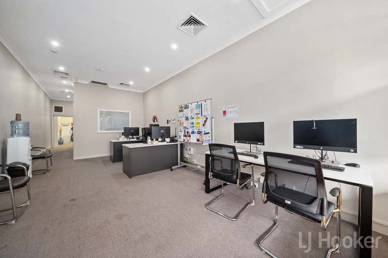 17 Monaro Street Queanbeyan NSW 2620 - Image 4