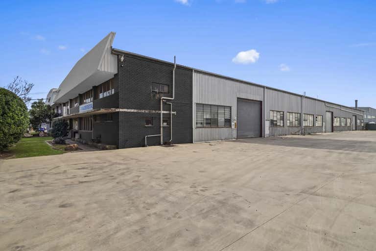 228A Lavarack Ave Pinkenba QLD 4008 - Image 1