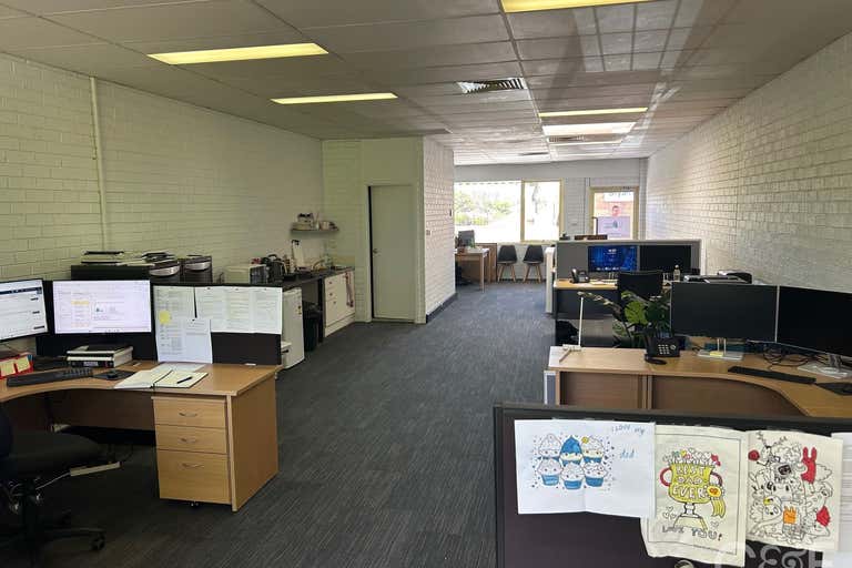 Suite 4, 94 Blackwall Road Woy Woy NSW 2256 - Image 2