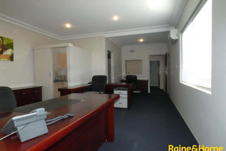 Suite 6, 95 Horton Street Port Macquarie NSW 2444 - Image 1