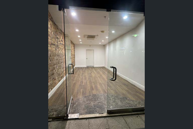 1/61 Edward Street Brisbane City QLD 4000 - Image 1