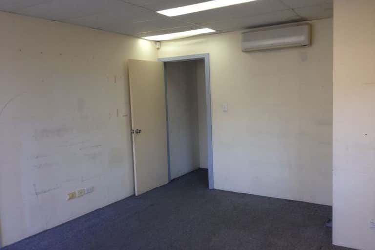 Unit 37, 65-75 Captain Cook Drive Caringbah NSW 2229 - Image 3