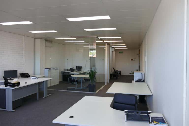 Suite 3, 112A Martin Street Brighton VIC 3186 - Image 2