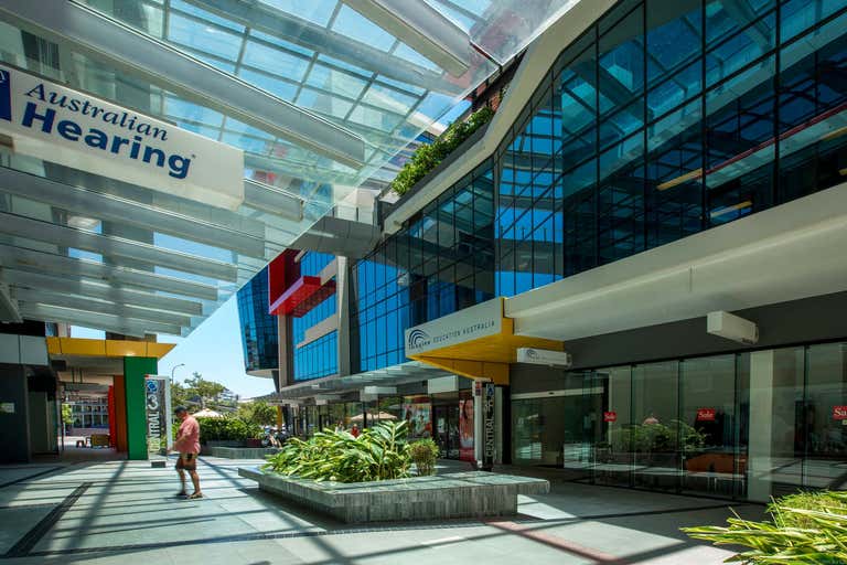 2013/5 Lawson Street Southport QLD 4215 - Image 2