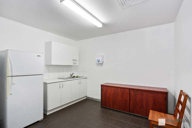 1/2 Fiveways Boulevard Keysborough VIC 3173 - Image 4