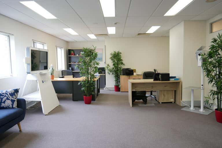 Suite 3 Level 2, 120 Erina Street Gosford NSW 2250 - Image 1