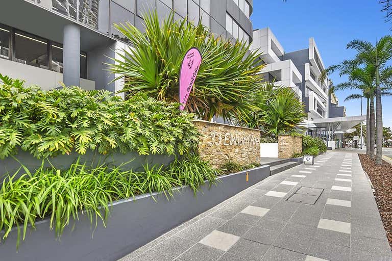 33 Elkhorn Avenue Surfers Paradise QLD 4217 - Image 2