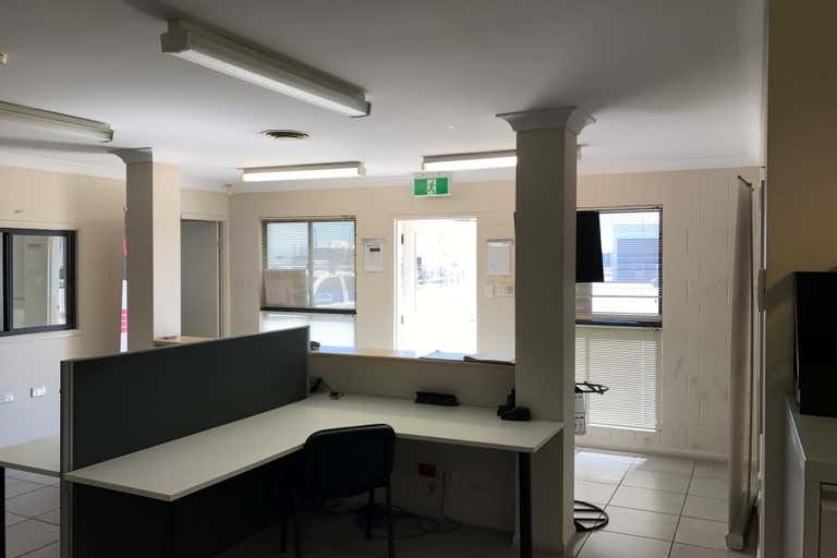 Unit 4, 760 Ingham Road Bohle QLD 4818 - Image 2