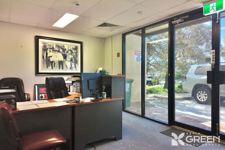 2/4 Hampton Street Greenfields WA 6210 - Image 3