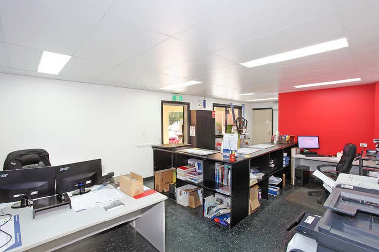 19 Memorial Avenue Ingleburn NSW 2565 - Image 4