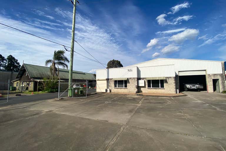 1/180A Princes Highway South Nowra NSW 2541 - Image 2