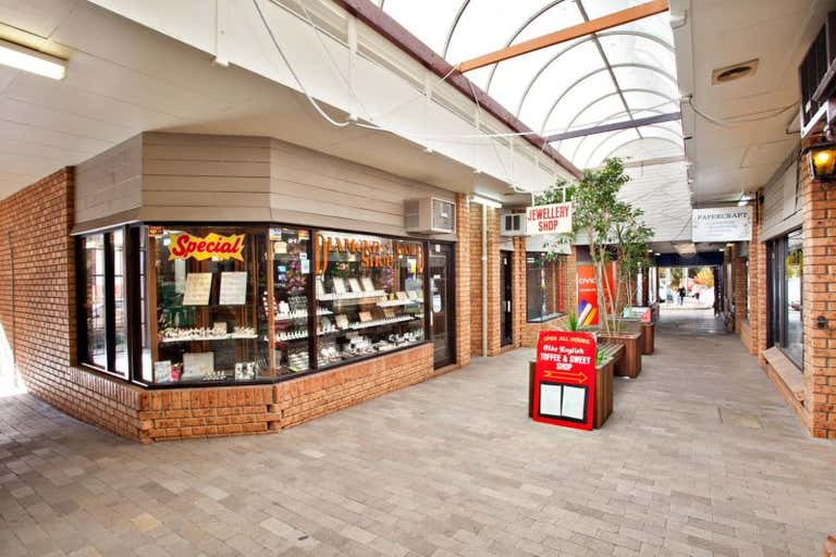 Post Office Arcade, shops 10-14 168-172 George street plus 166 & 166A George St Windsor NSW 2756 - Image 2