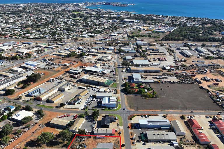 28 Beaver Street Webberton WA 6530 - Image 2