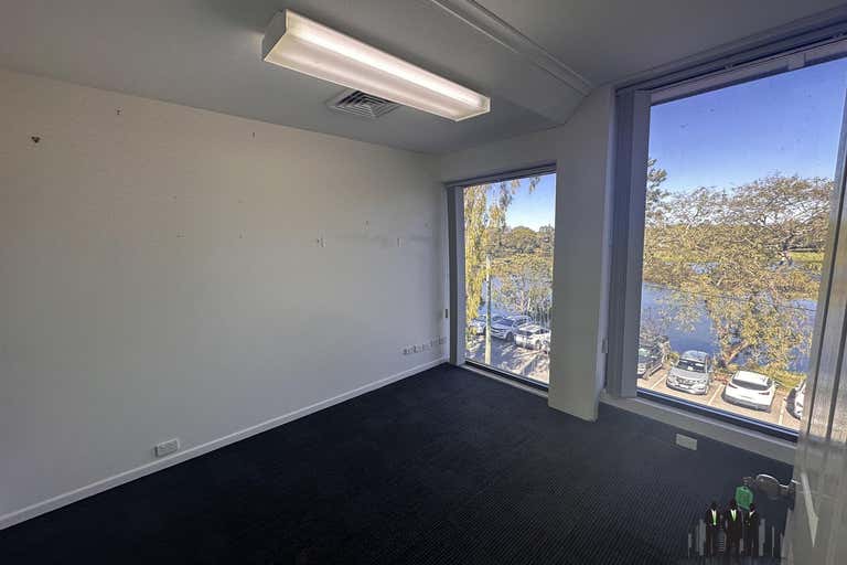 Block B, 33-35, 8-22 King St Caboolture QLD 4510 - Image 4