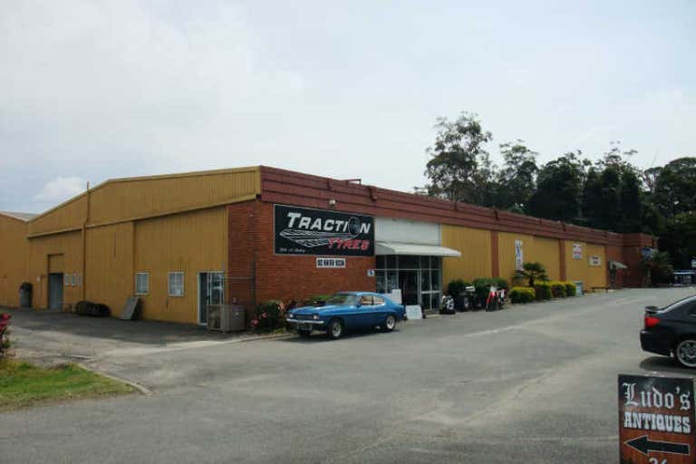 Unit 1, 2 Isles Drive Cnr Pacific Highway Coffs Harbour NSW 2450 - Image 2