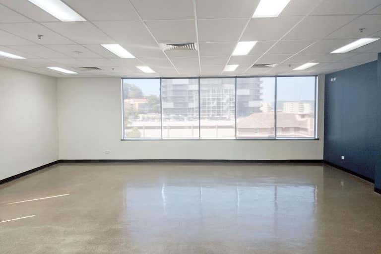 Level 4, 221-237 Mann Street Gosford NSW 2250 - Image 2