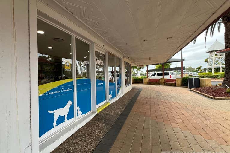 12 Cunningham Street Dalby QLD 4405 - Image 2