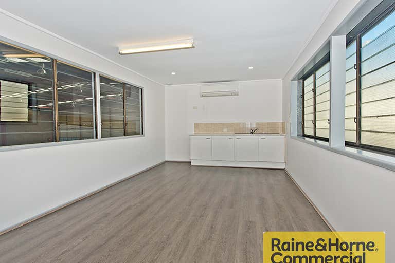 18 Kingtel Place Geebung QLD 4034 - Image 3