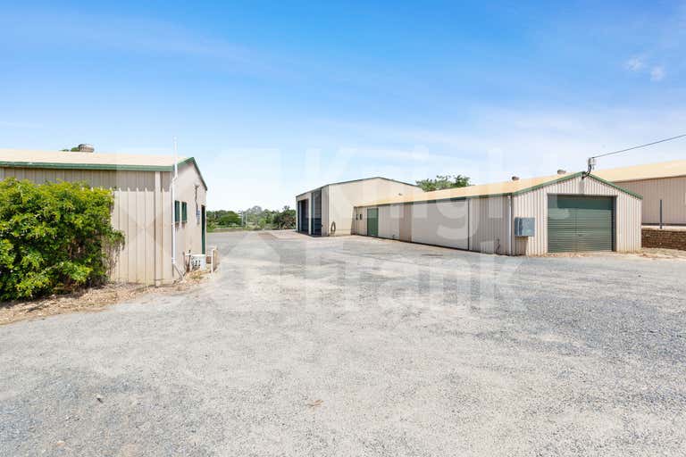 24-28 Old Capricorn Highway Gracemere QLD 4702 - Image 1