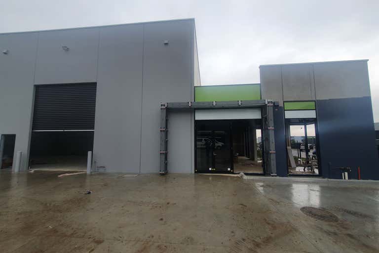 9/37 Industrial Circuit Cranbourne West VIC 3977 - Image 3