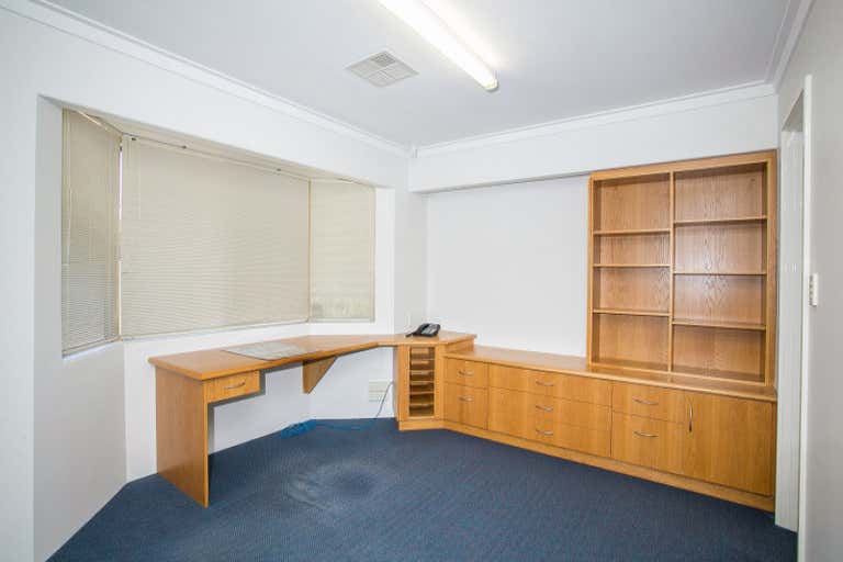 80 Farrington Road Leeming WA 6149 - Image 4