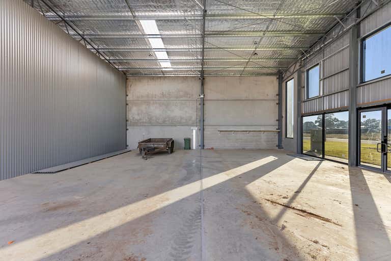 1/11 Houtman Street Wagga Wagga NSW 2650 - Image 4