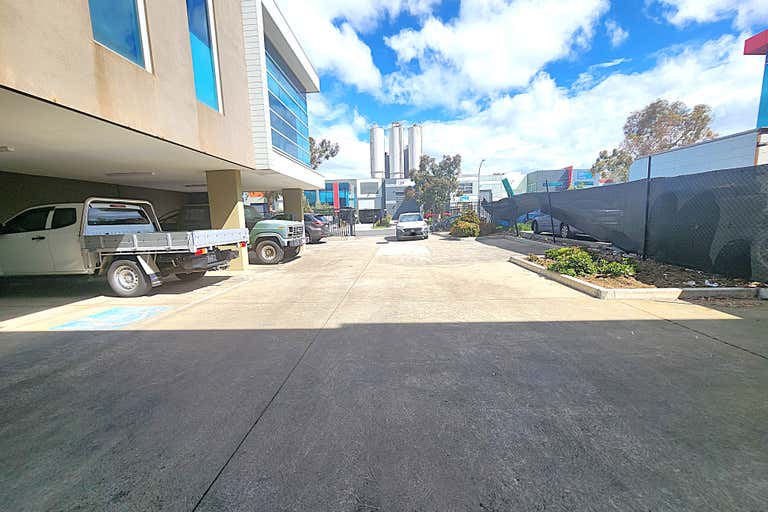 18A Yellowbox Drive Craigieburn VIC 3064 - Image 4