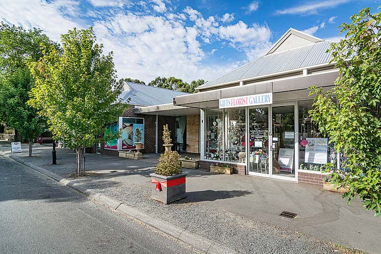 Shop 4, 13-15 Mount Barker Road Hahndorf SA 5245 - Image 2