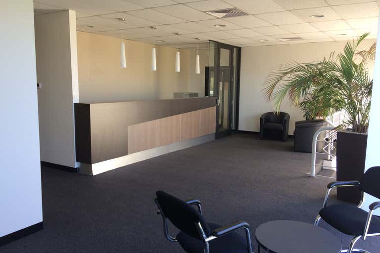 Level 1, 100 Paisley Street Footscray VIC 3011 - Image 2