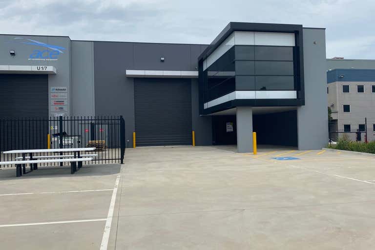 2/7 Network Drive, Carrum Downs, 7 Network Drive Carrum Downs VIC 3201 - Image 1