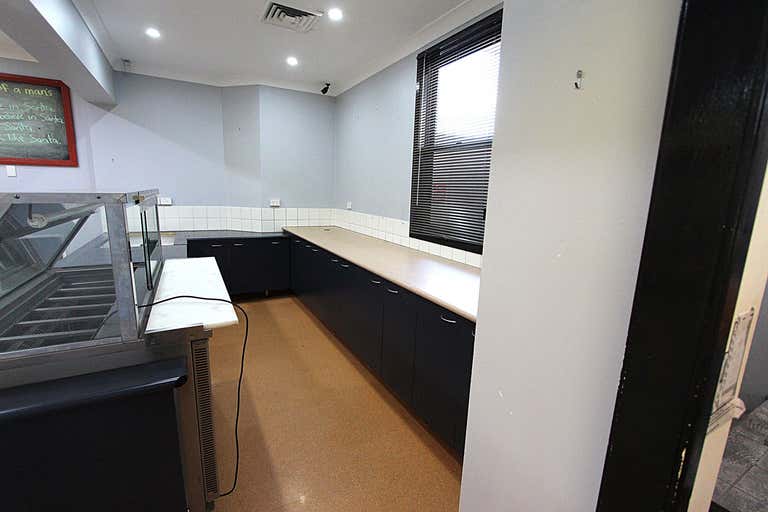 Suite 8, 325-327 Edward Street Wagga Wagga NSW 2650 - Image 4