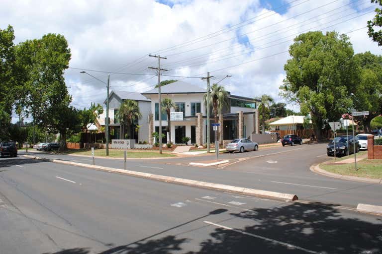102 Herries Street East Toowoomba QLD 4350 - Image 2