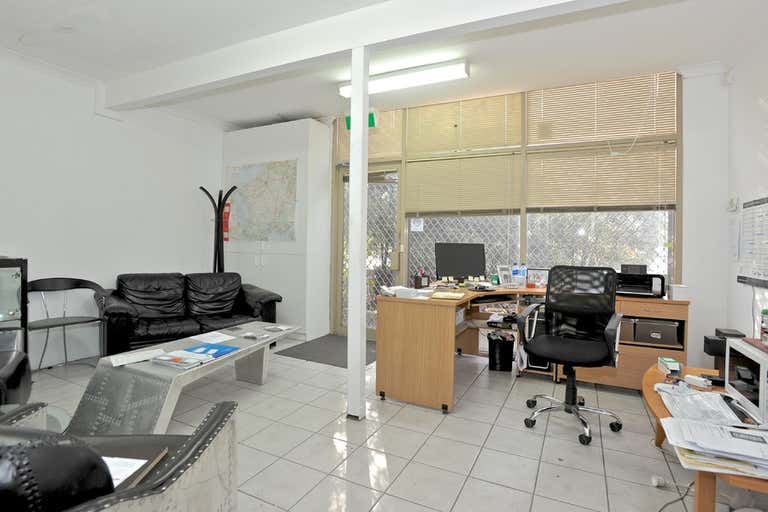 2/11 Daniel Drive Carrum Downs VIC 3201 - Image 3