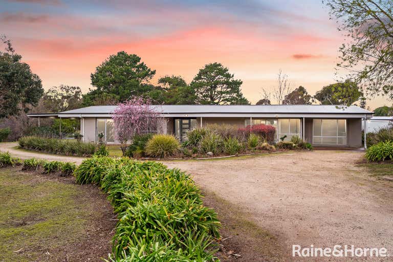 64 Whittakers Lane Riddells Creek VIC 3431 - Image 4