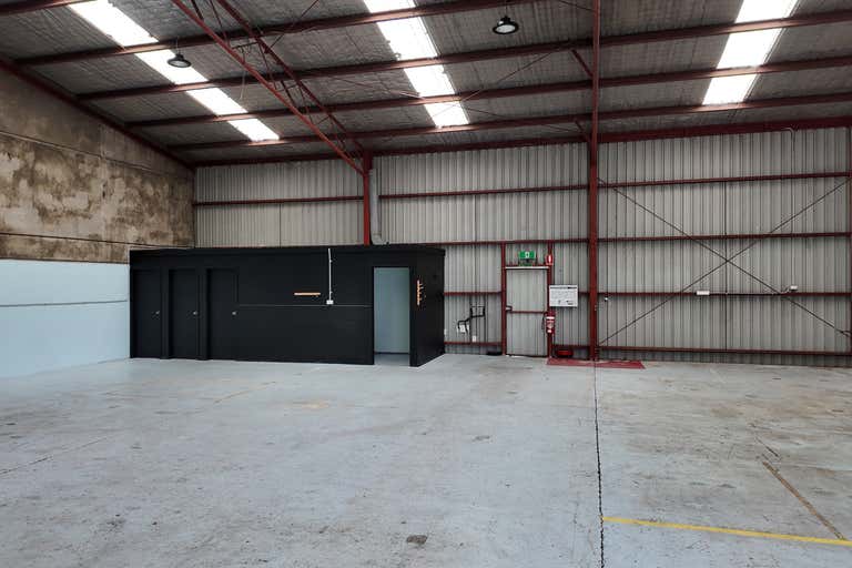 Unit  5, 6 Sleigh Place Hume ACT 2620 - Image 3