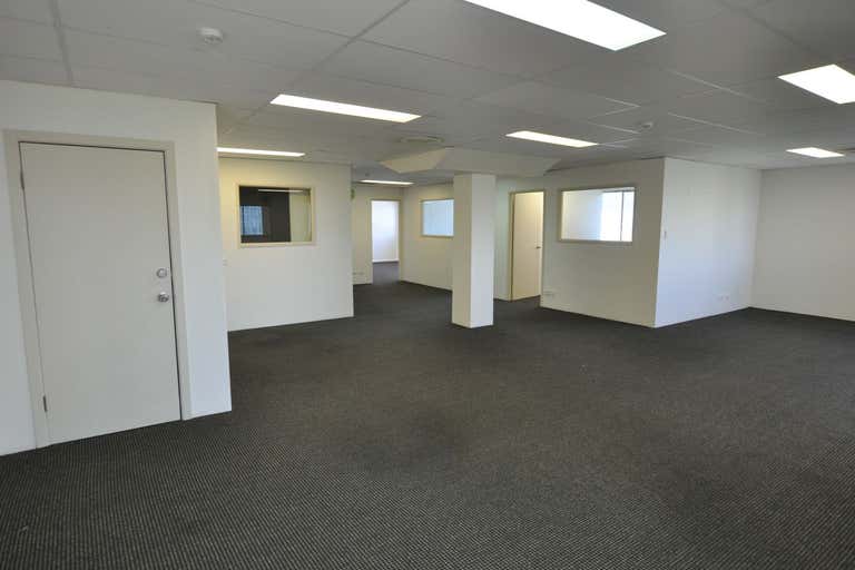 Parkrise, Suite 16, 3 Alison Street Surfers Paradise QLD 4217 - Image 3