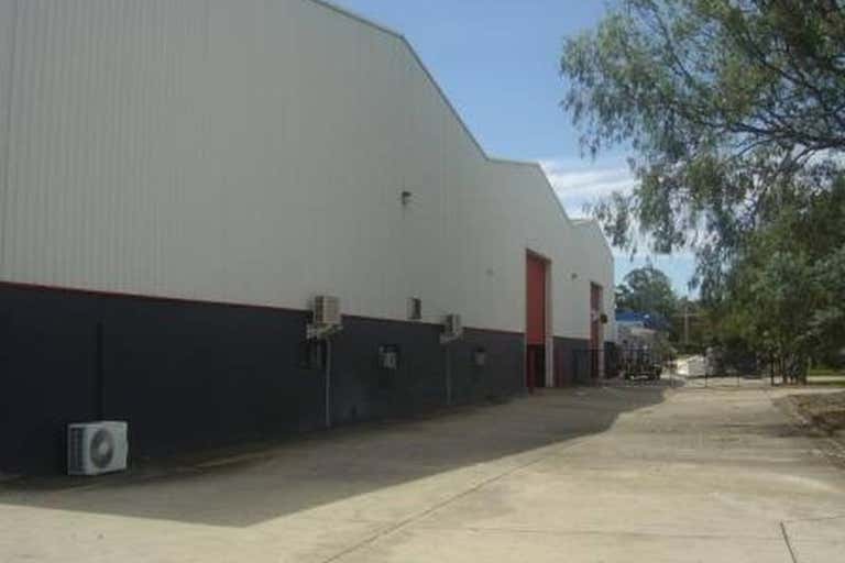 2 Dupas Street Smithfield NSW 2164 - Image 4